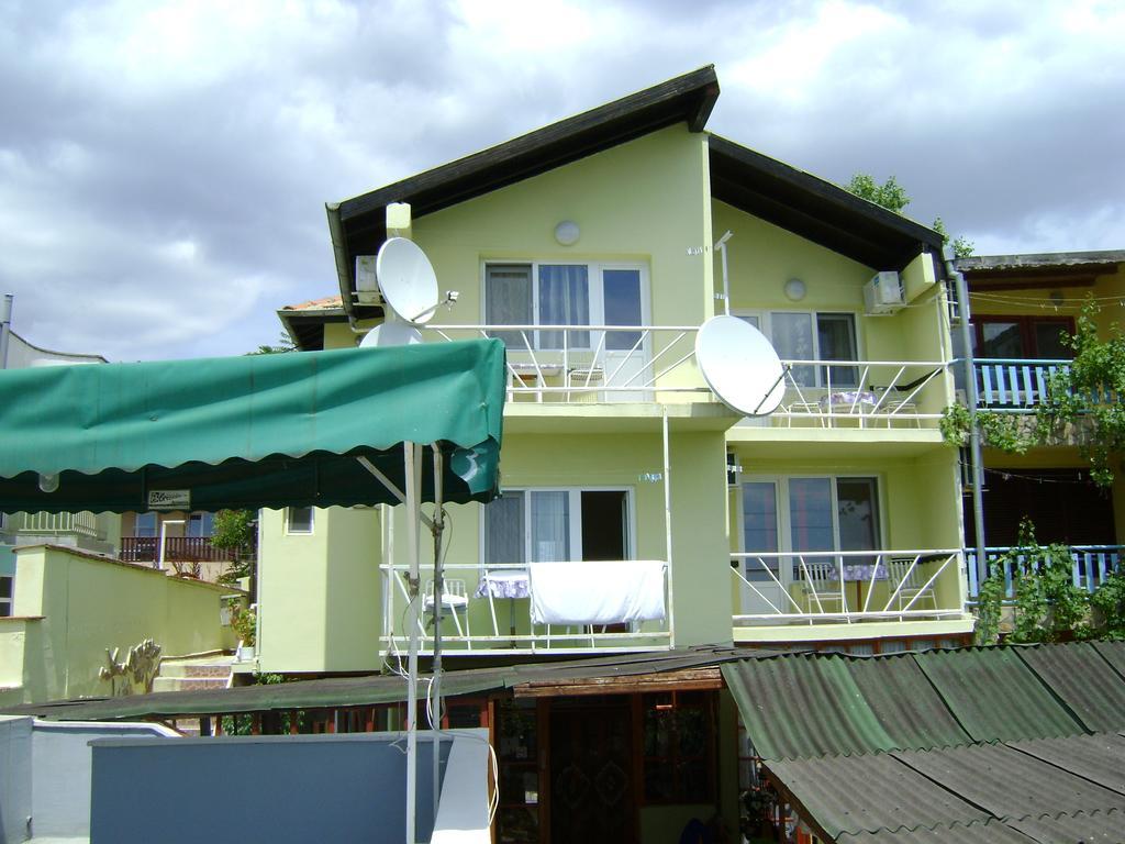 Guest House Paskal Balchik Esterno foto