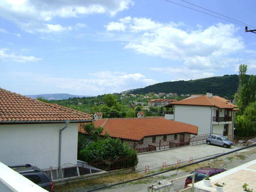 Guest House Paskal Balchik Esterno foto