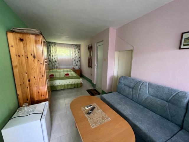 Guest House Paskal Balchik Esterno foto
