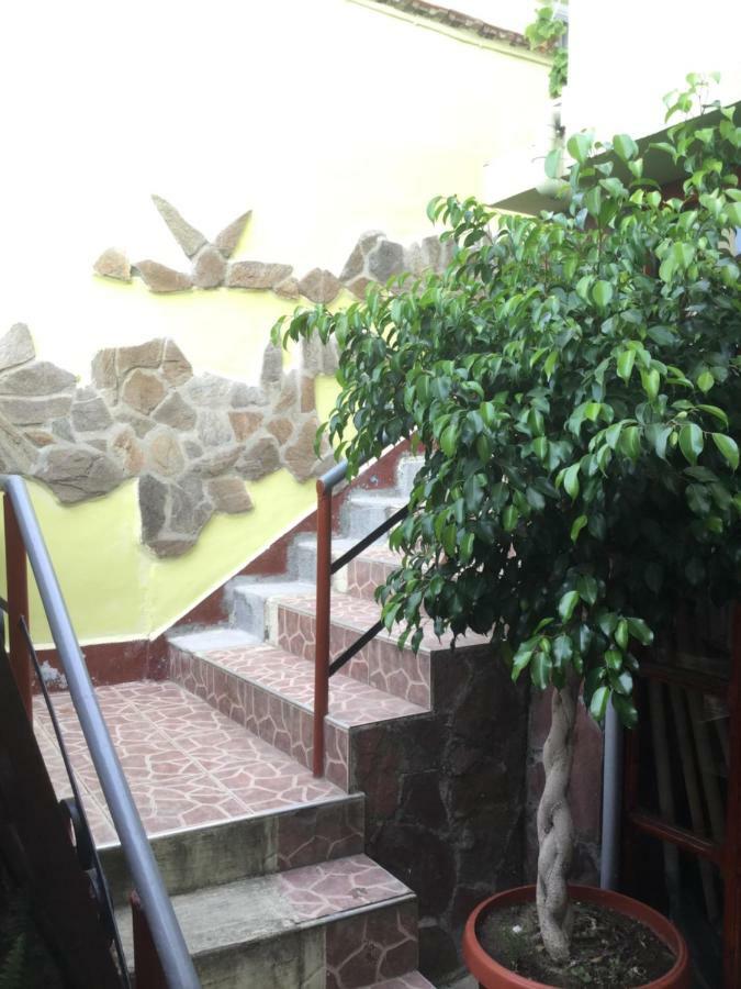 Guest House Paskal Balchik Esterno foto